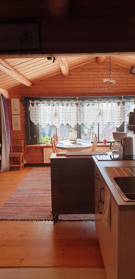 Woodstock B & B Studios Balsta Экстерьер фото
