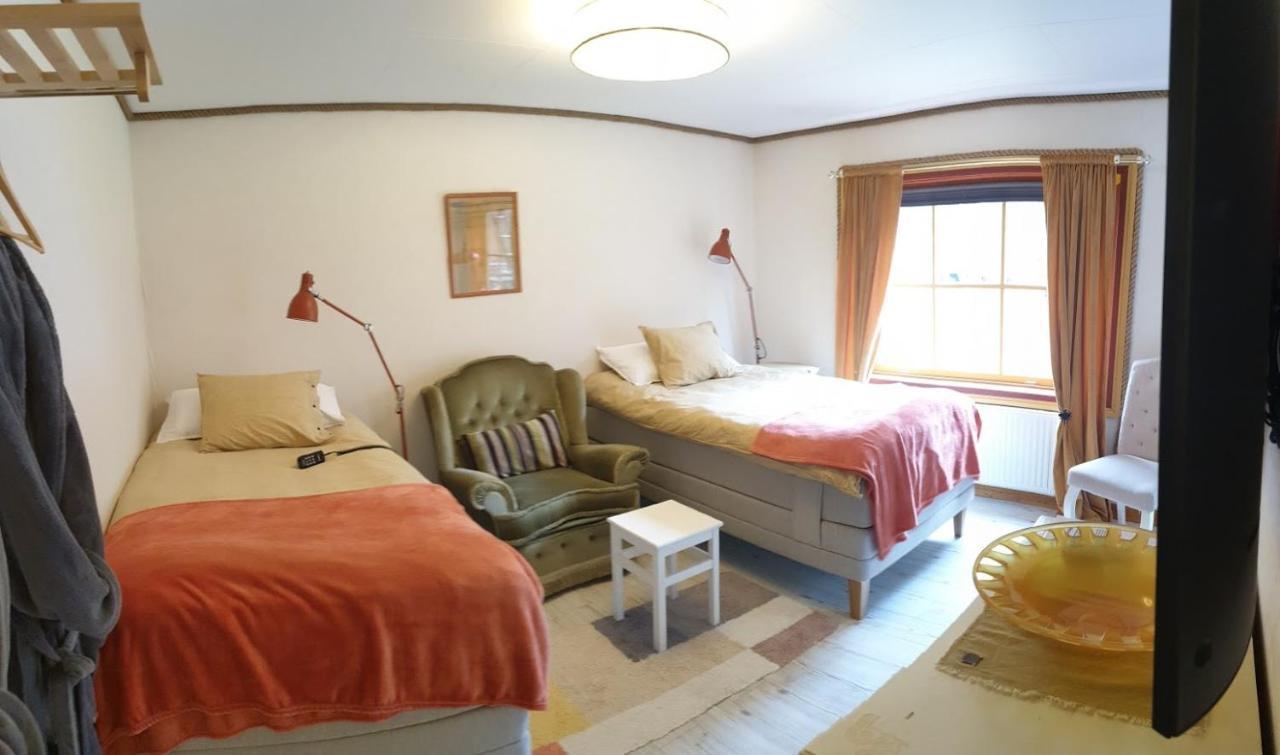Woodstock B & B Studios Balsta Экстерьер фото