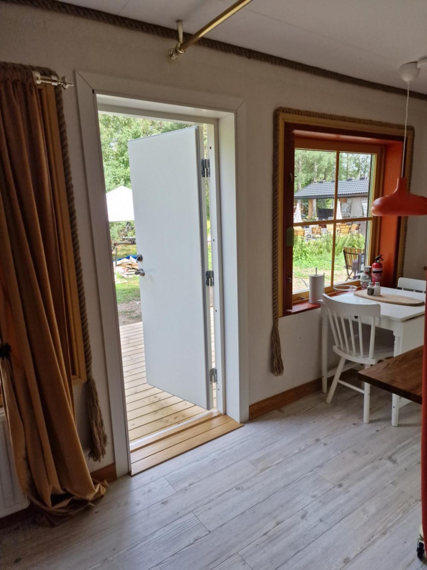 Woodstock B & B Studios Balsta Экстерьер фото